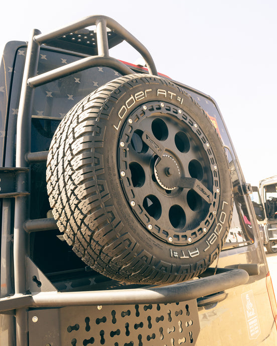 Spare wheel carrier for MAN TGE (black)