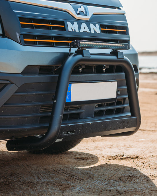 Black Front Bar for MAN TGE (Ø63)