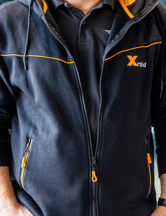 X-raid Kapuzenjacke